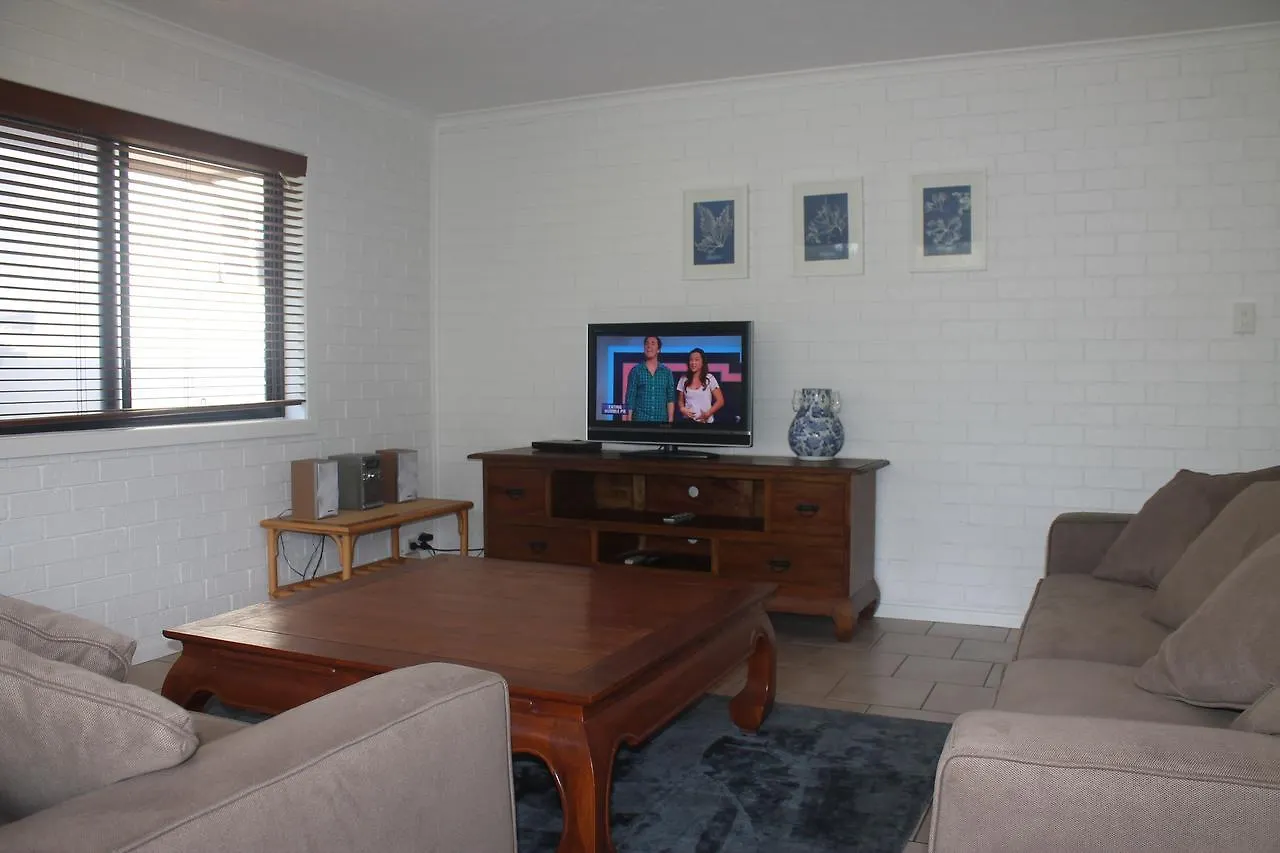 La Mer Holiday Apartments Mooloolaba 0*,  Australia